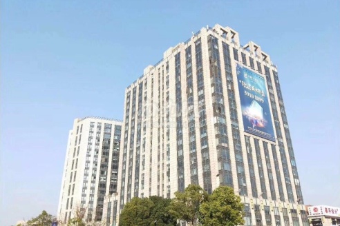 静安地铁口祥腾财富精装复式出租有钥匙随时看